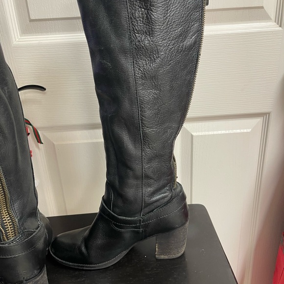 Steve Madden Black Leather Heeled Boots - Picture 2 of 9